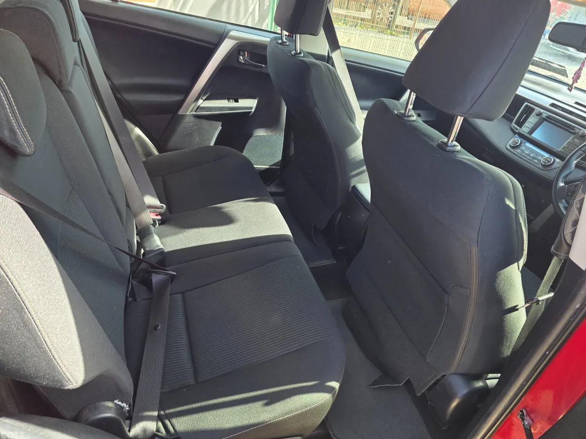 Toyota RAV4 SUV, Diesel, 2015, Red
