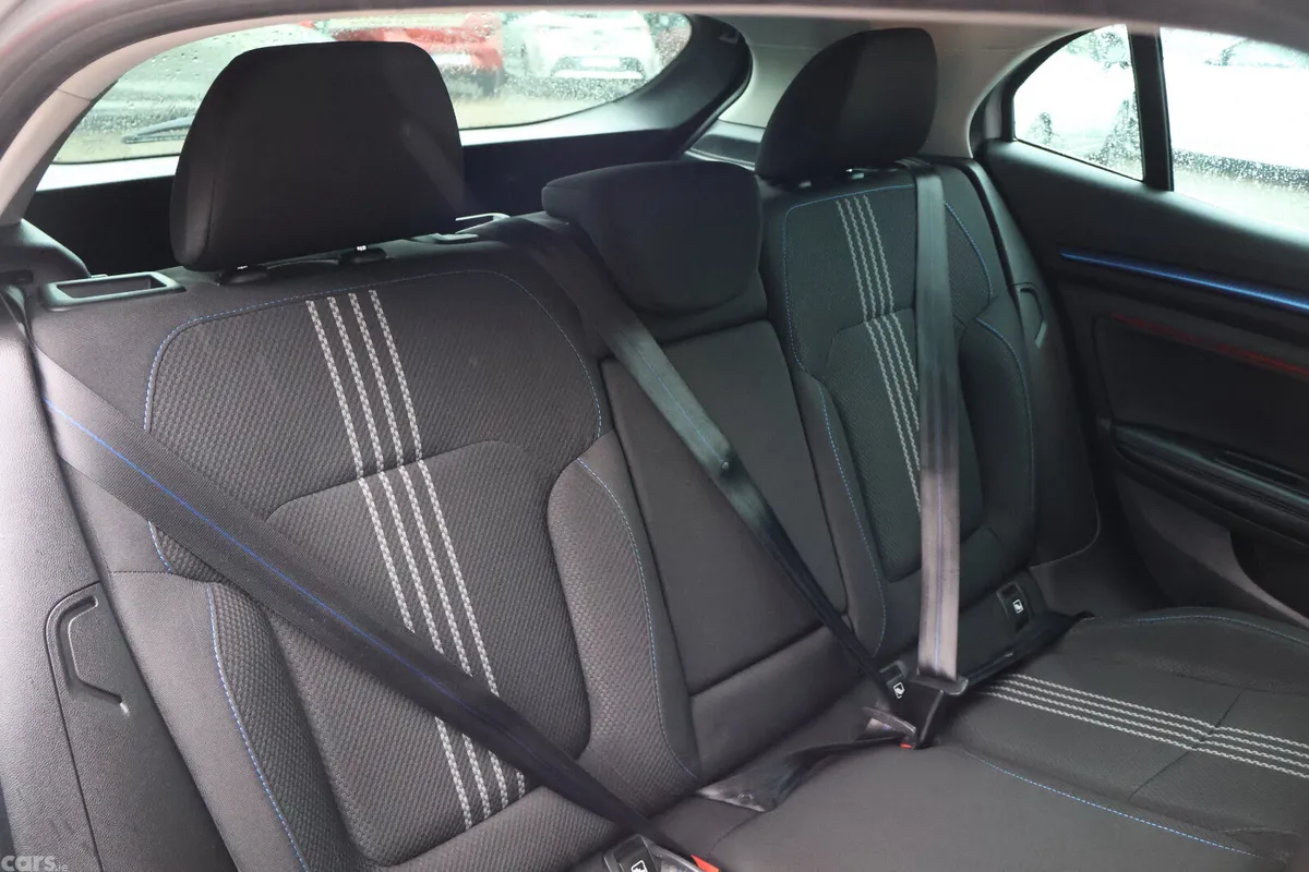 Renault Megane Hatchback, Diesel, 2017, Grey