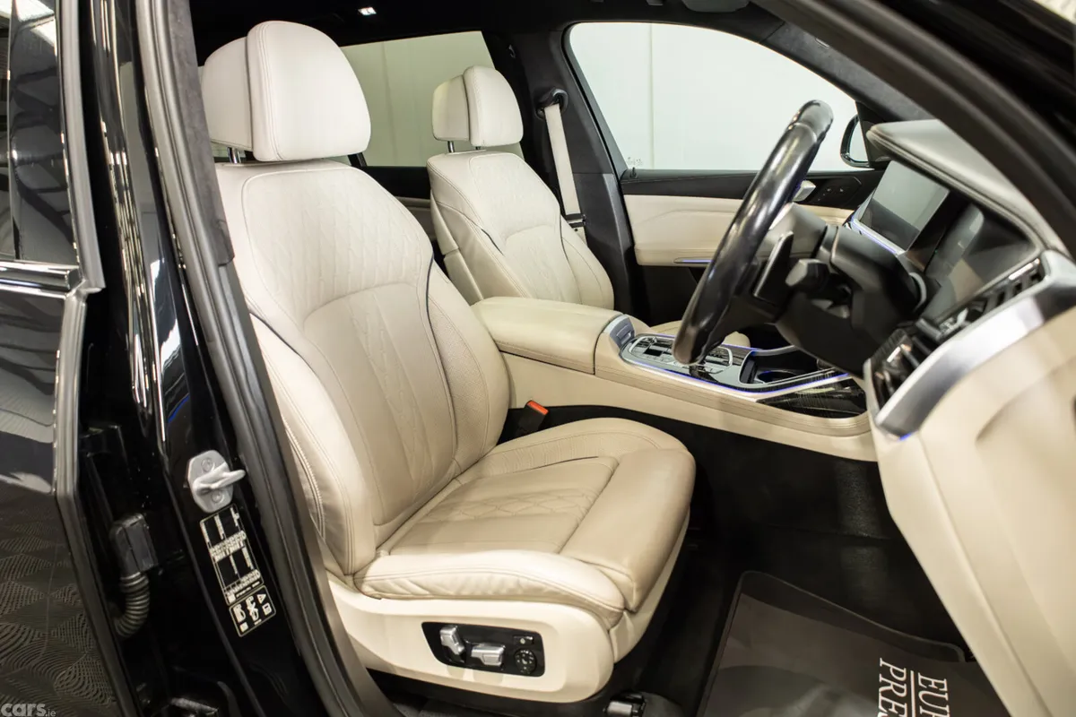 BMW X7 SUV, Diesel, 2022, Black