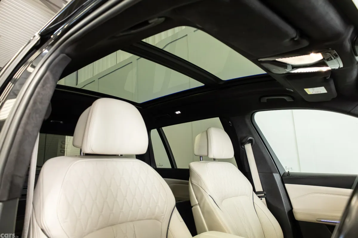 BMW X7 SUV, Diesel, 2022, Black