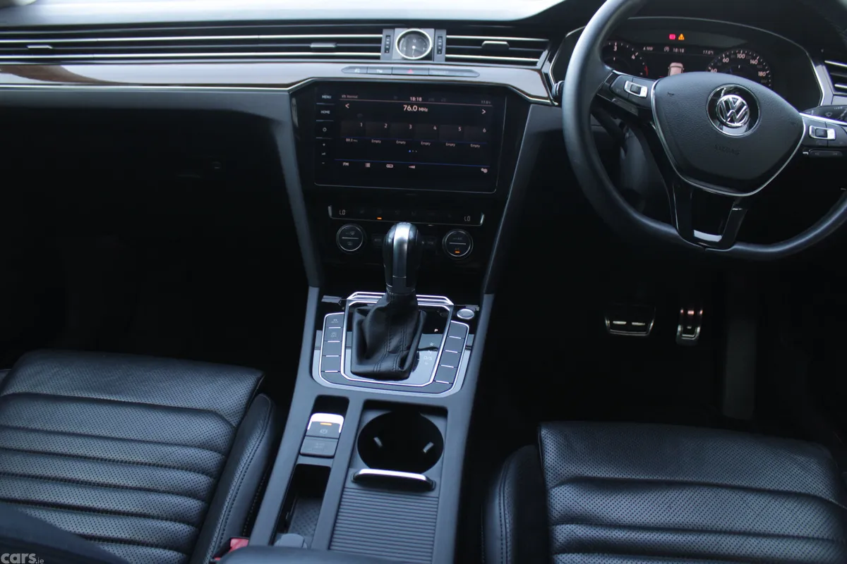 Volkswagen Passat Estate, Diesel, 2018, Grey