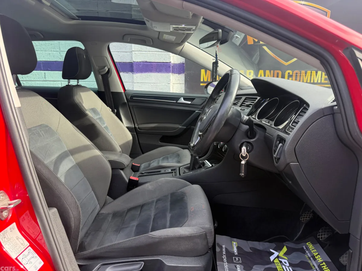 Volkswagen Golf Hatchback, Diesel, 2016, Red