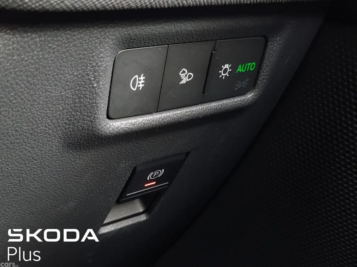 Skoda Kodiaq MPV, Diesel, 2024, Grey