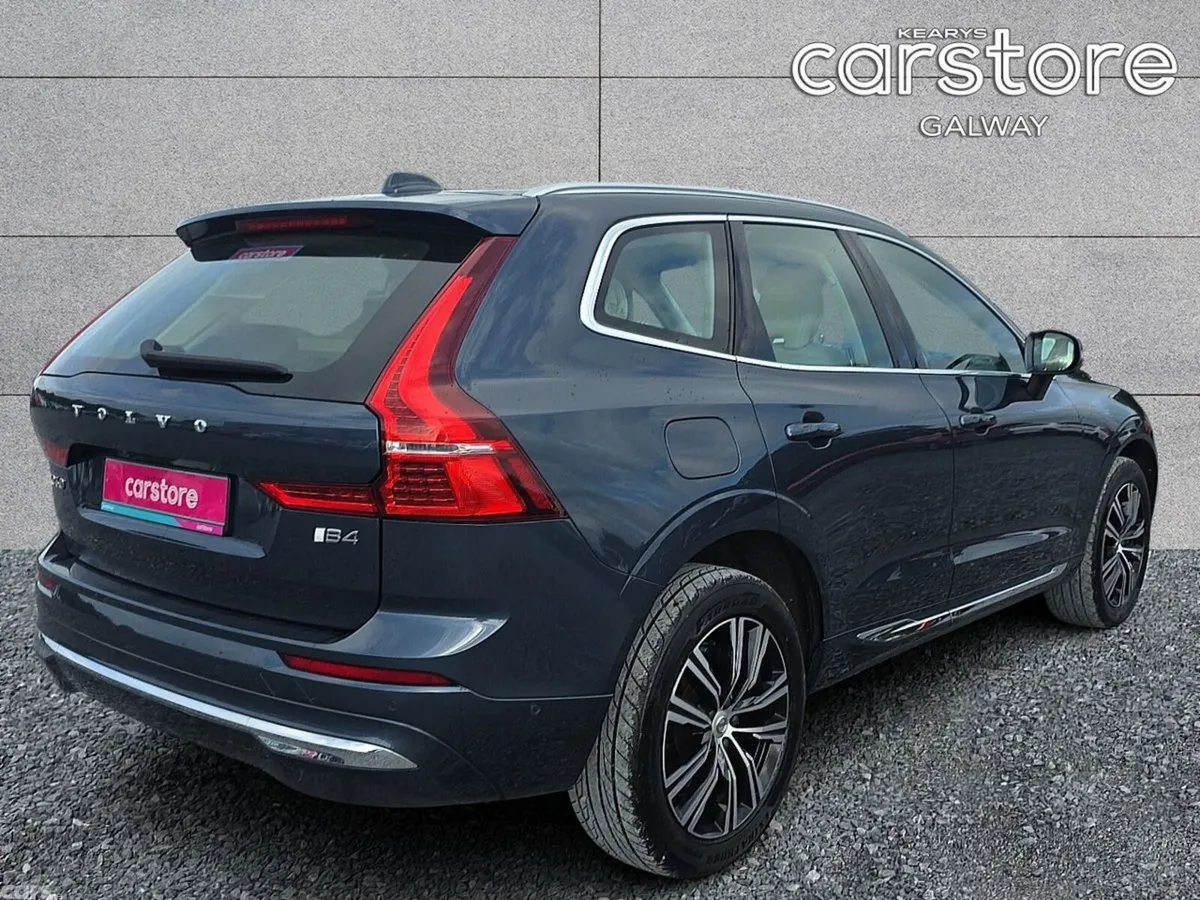 Volvo XC60 SUV, Diesel, 2022, Blue