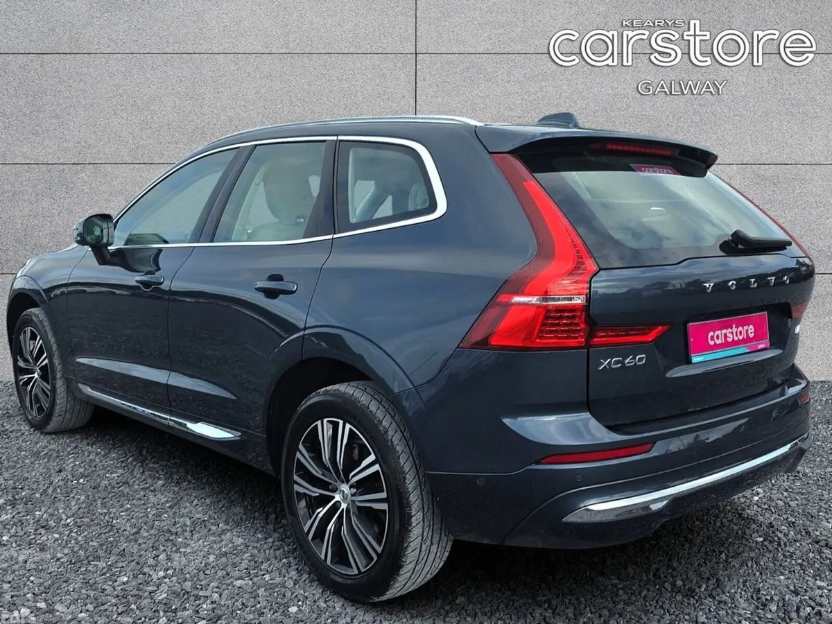 Volvo XC60 SUV, Diesel, 2022, Blue