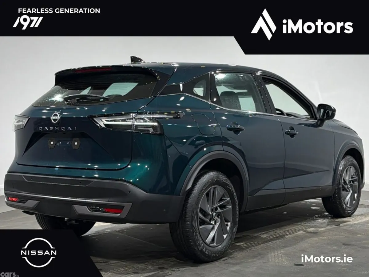 Nissan Qashqai SUV, Petrol Hybrid, 2027, Green