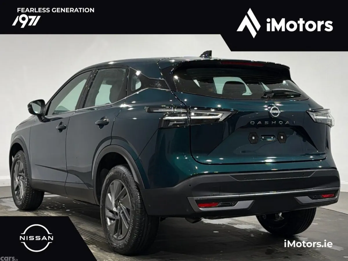 Nissan Qashqai SUV, Petrol Hybrid, 2027, Green
