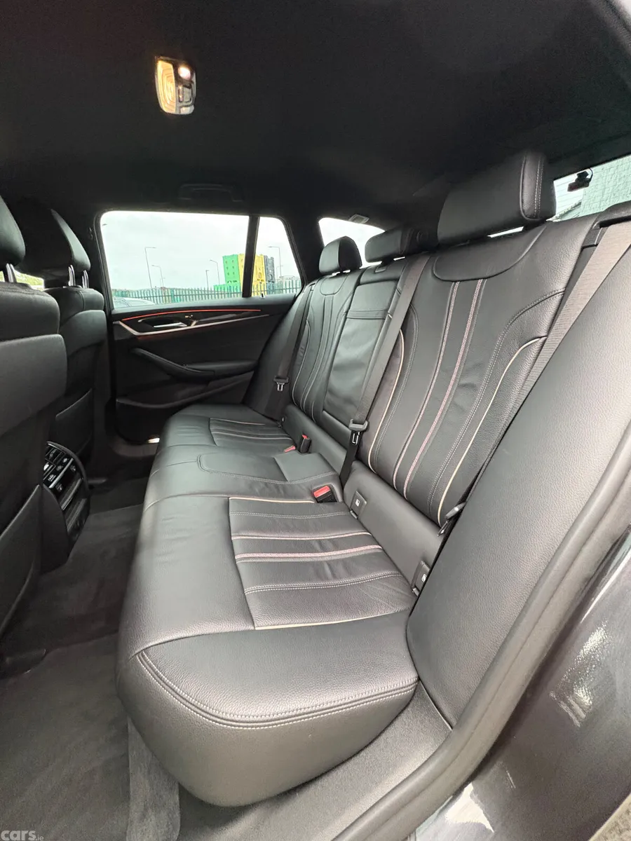 BMW 5-Series Estate, Diesel, 2018, Grey