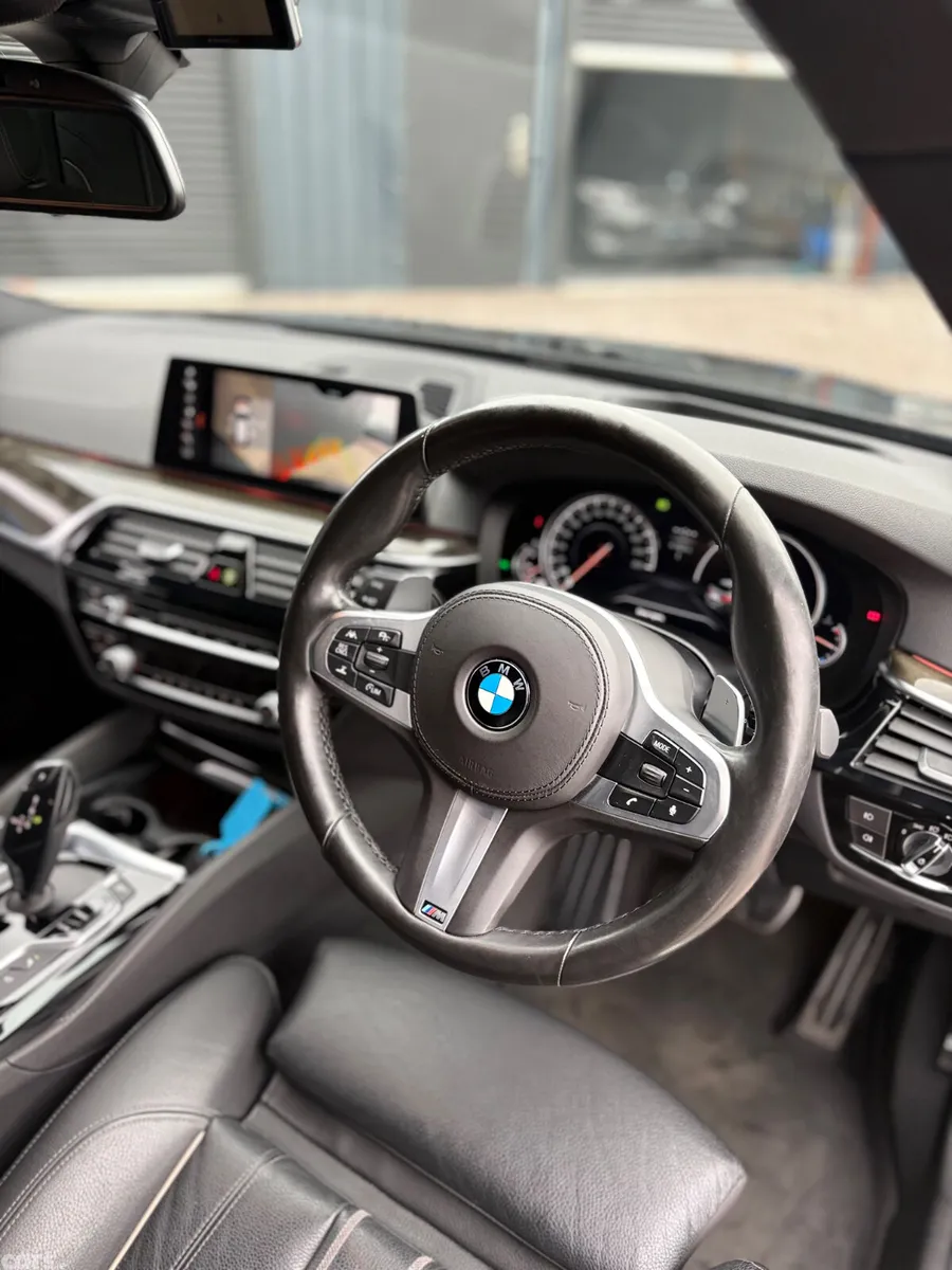 BMW 5-Series Estate, Diesel, 2018, Grey