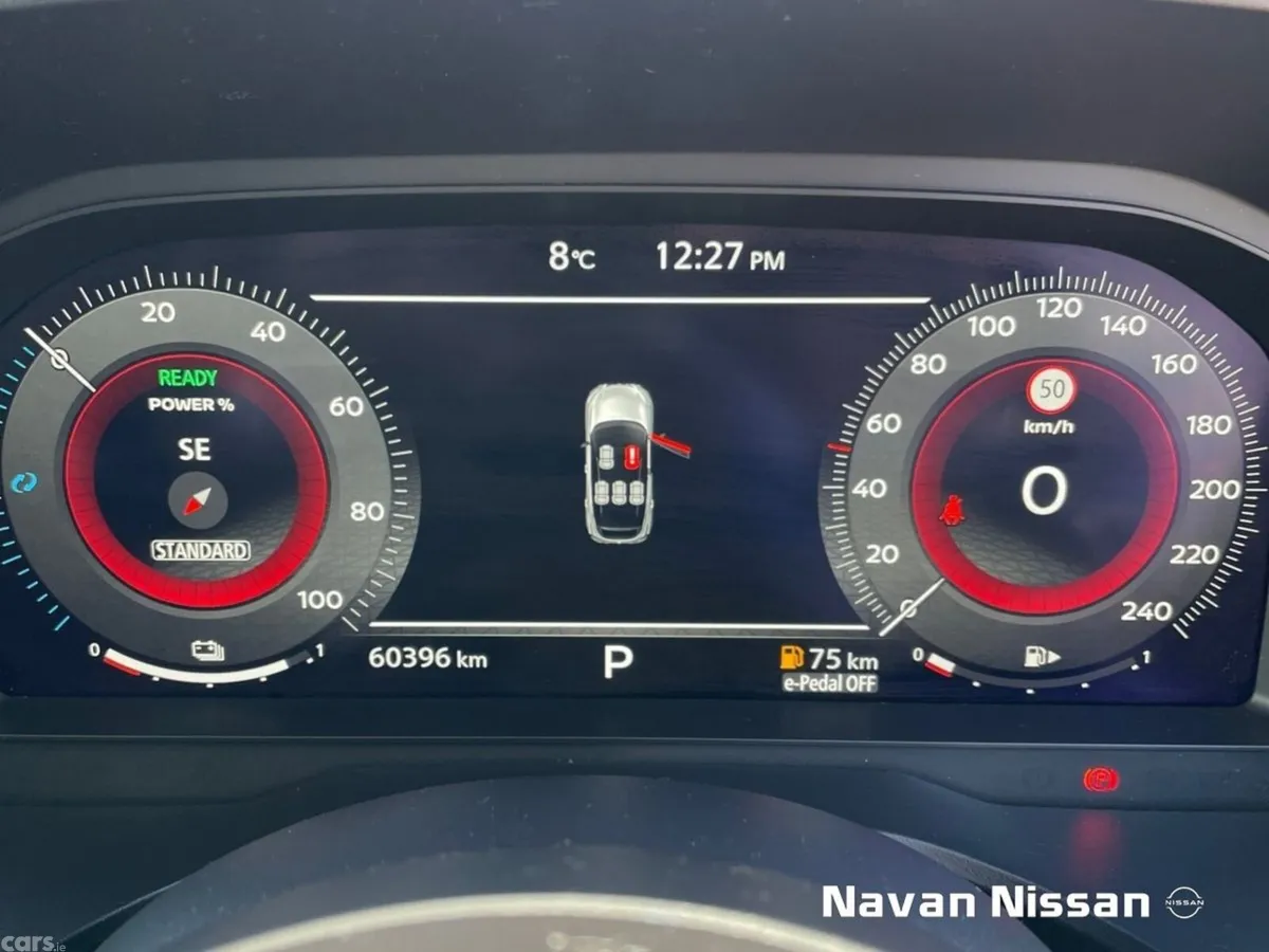 Nissan Qashqai MPV, Petrol Hybrid, 2023, Black
