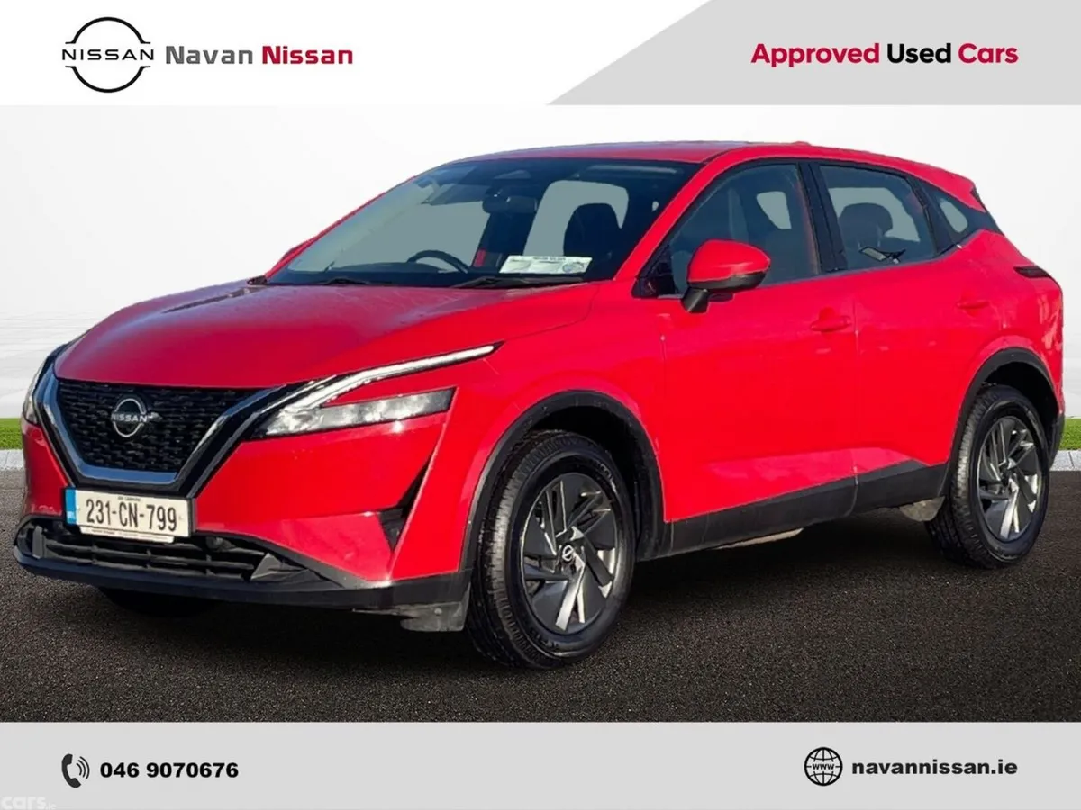 Nissan Qashqai MPV, Petrol Hybrid, 2023, Red