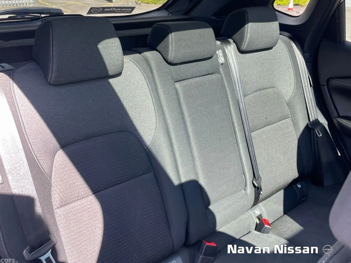 Nissan Qashqai MPV, Petrol Hybrid, 2023, Black