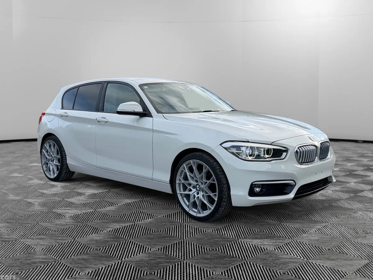 BMW 1-Series Hatchback, Diesel, 2017, White