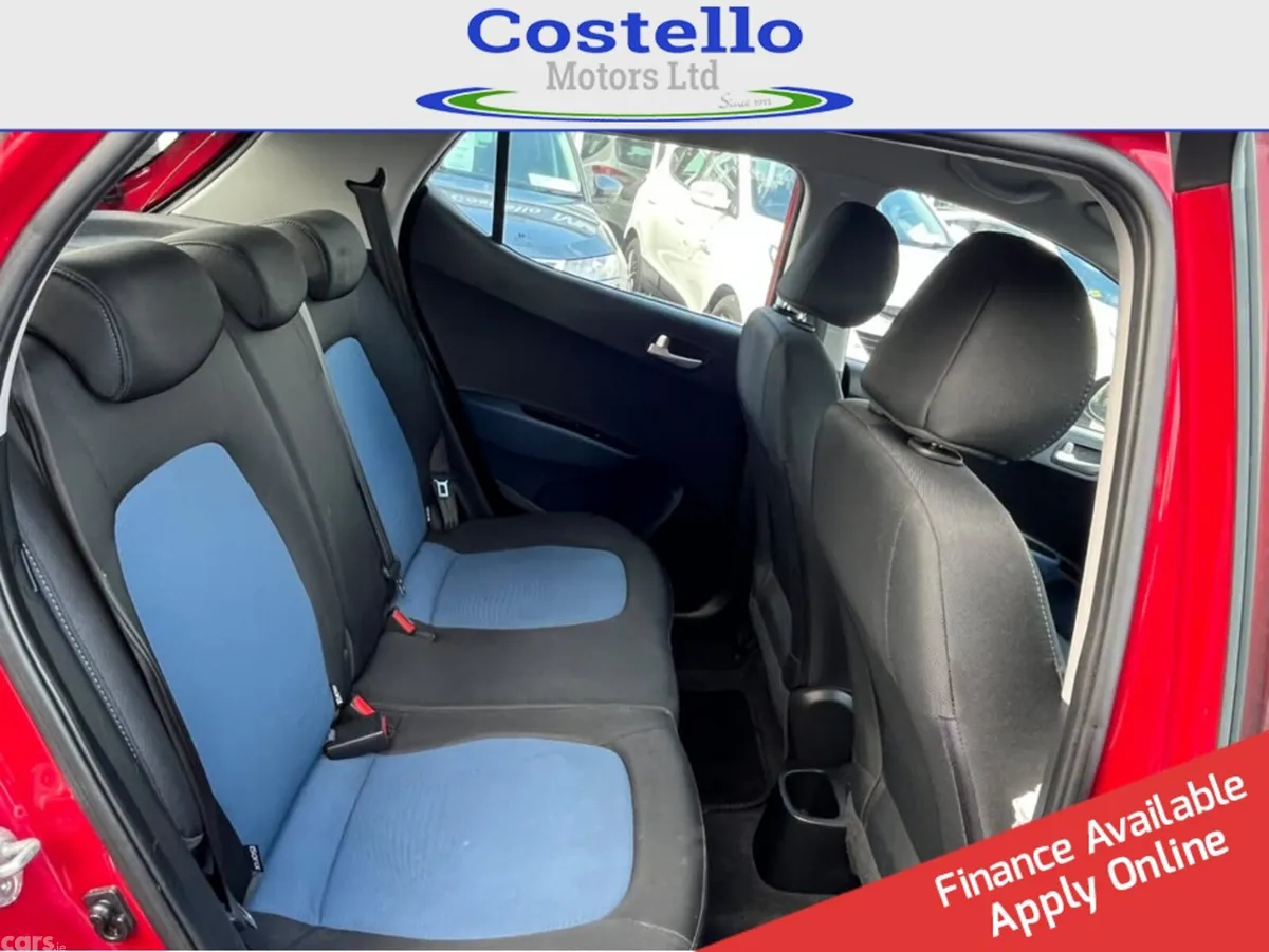 Hyundai i10 Hatchback, Petrol, 2018, Red