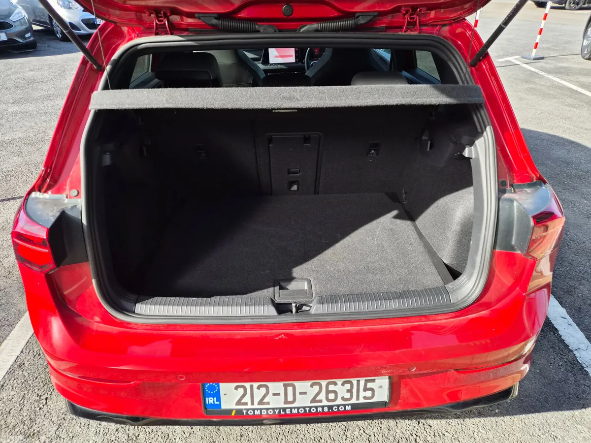 Volkswagen Golf Hatchback, Diesel, 2021, Red