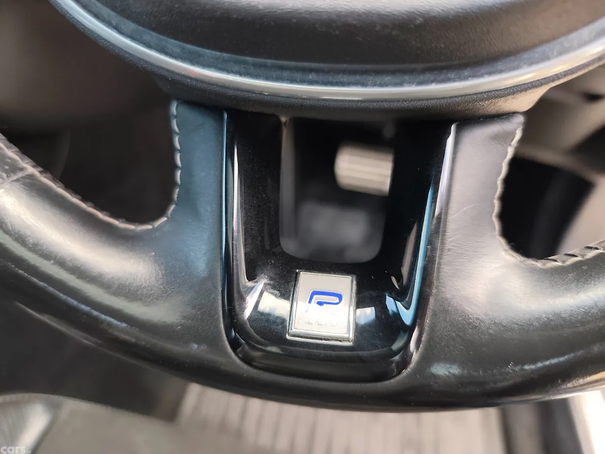 Volvo S90 Saloon, Diesel, 2017, Blue