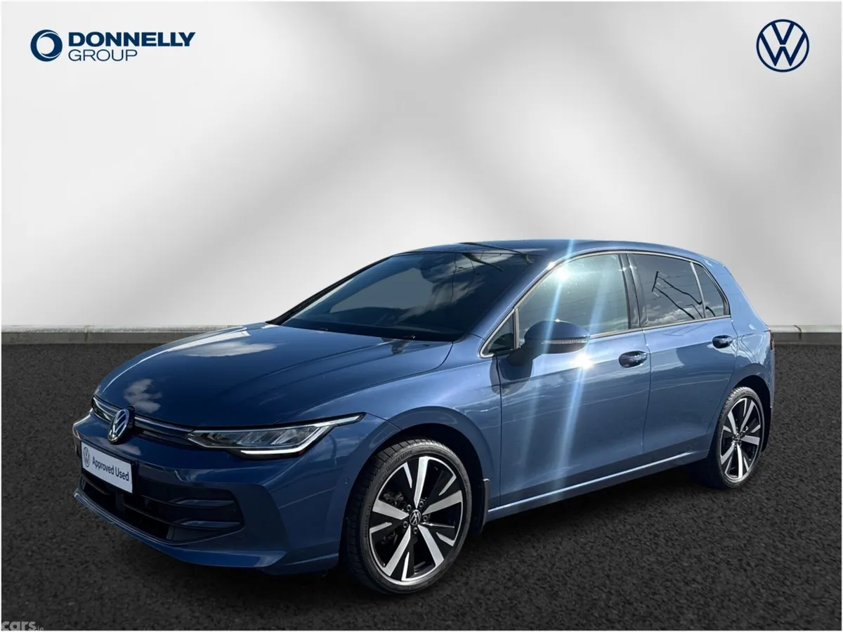 Volkswagen Golf Hatchback, Petrol, 2025, Blue
