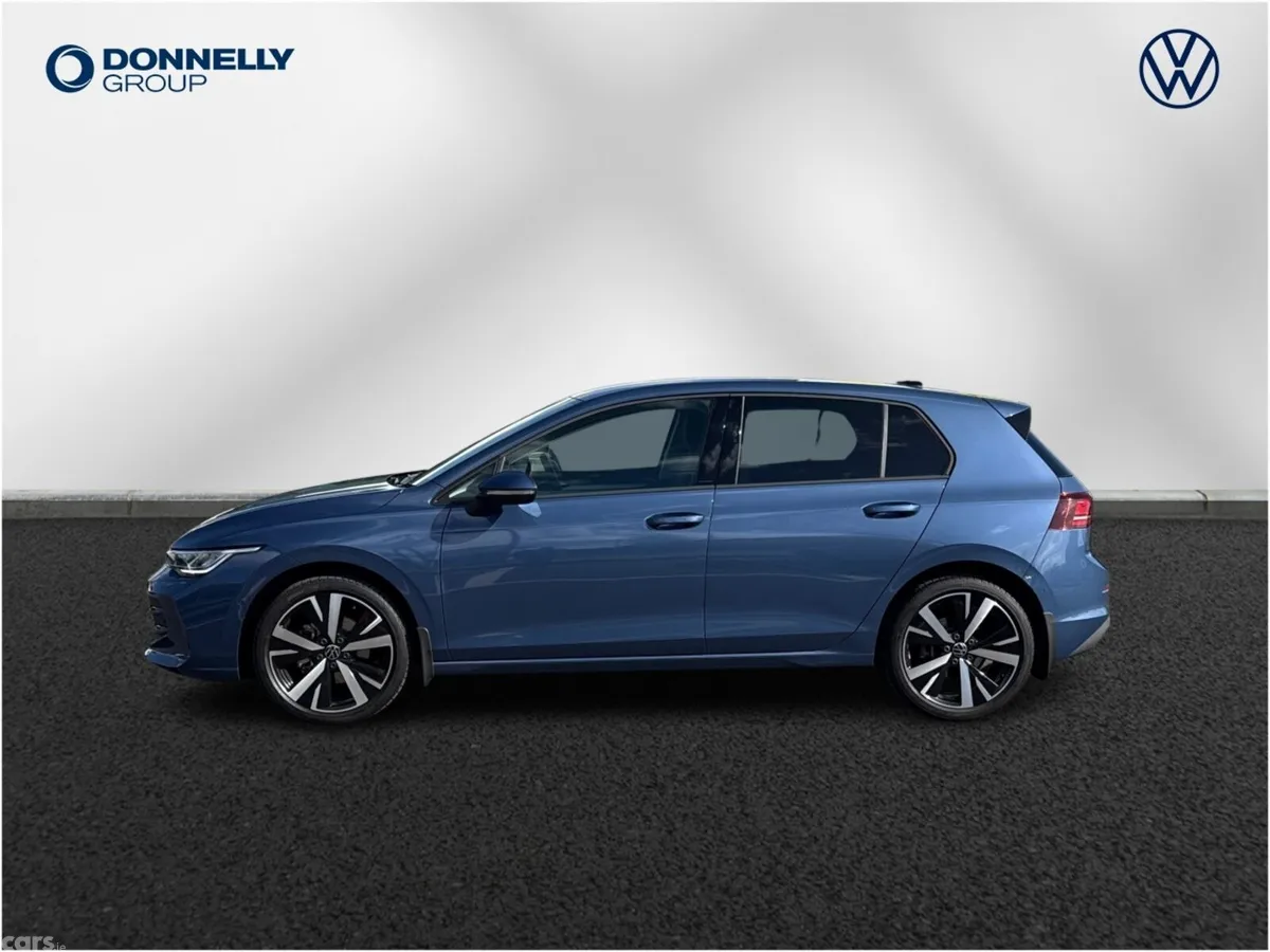 Volkswagen Golf Hatchback, Petrol, 2025, Blue