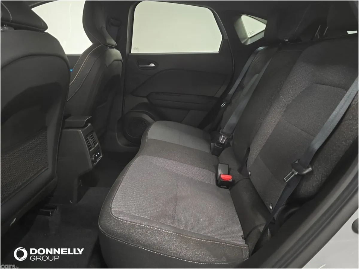 Renault Captur Hatchback, Petrol, 2026, Grey