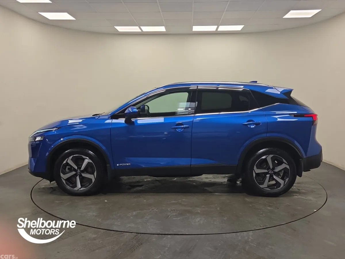 Nissan Qashqai Hatchback, Petrol Hybrid, 2024, Blue