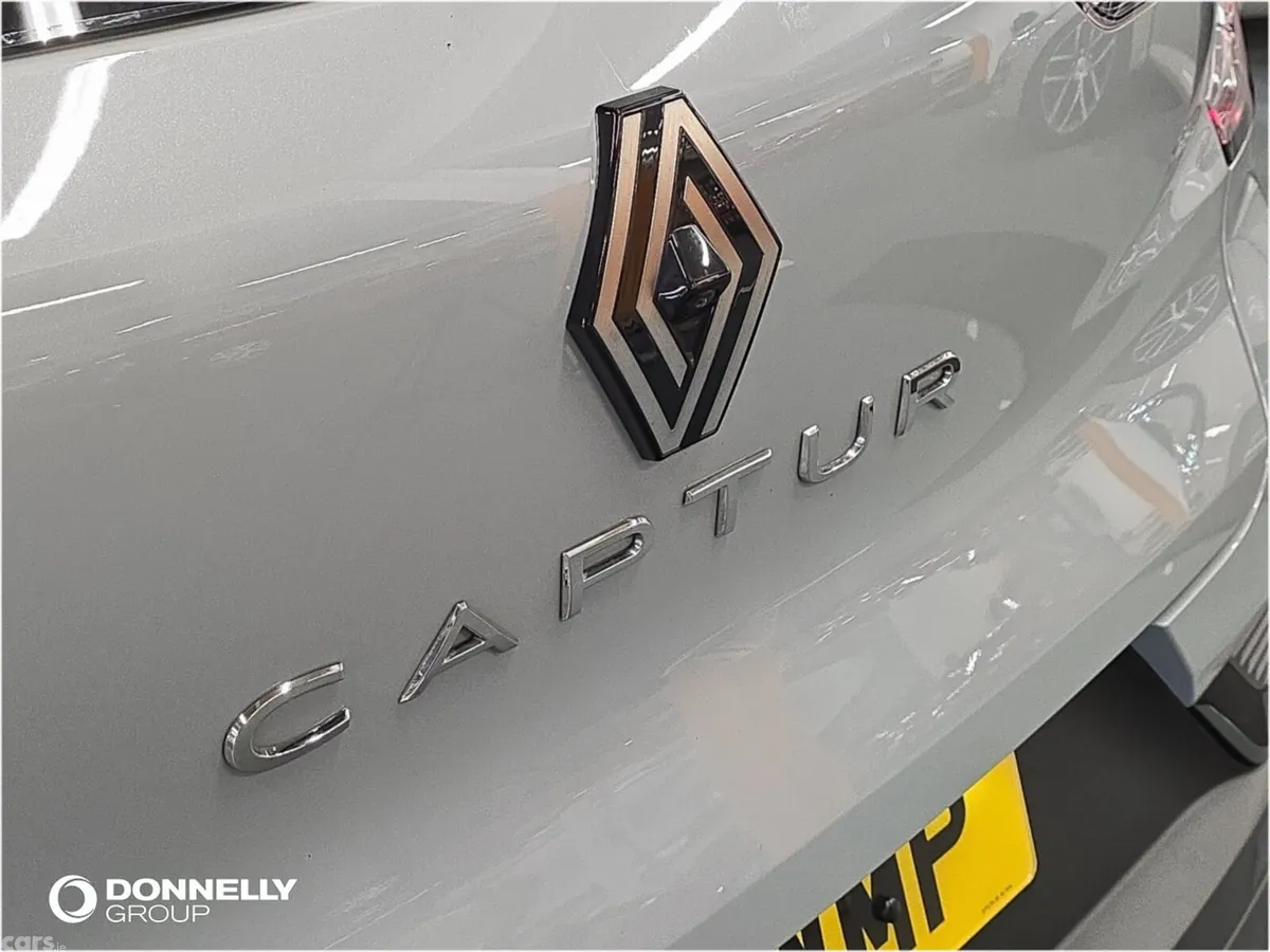 Renault Captur Hatchback, Petrol, 2026, Grey