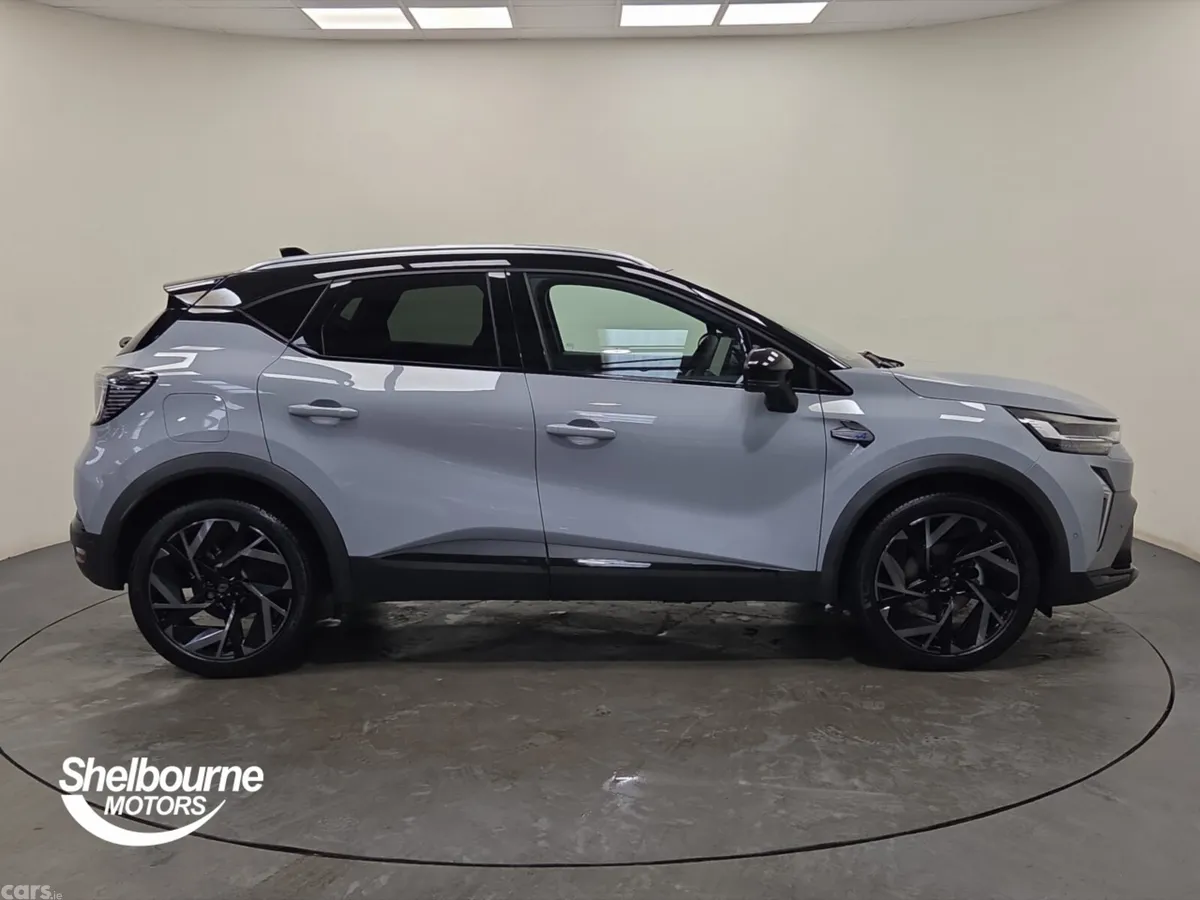 Renault Captur Hatchback, Petrol, 2026, Grey