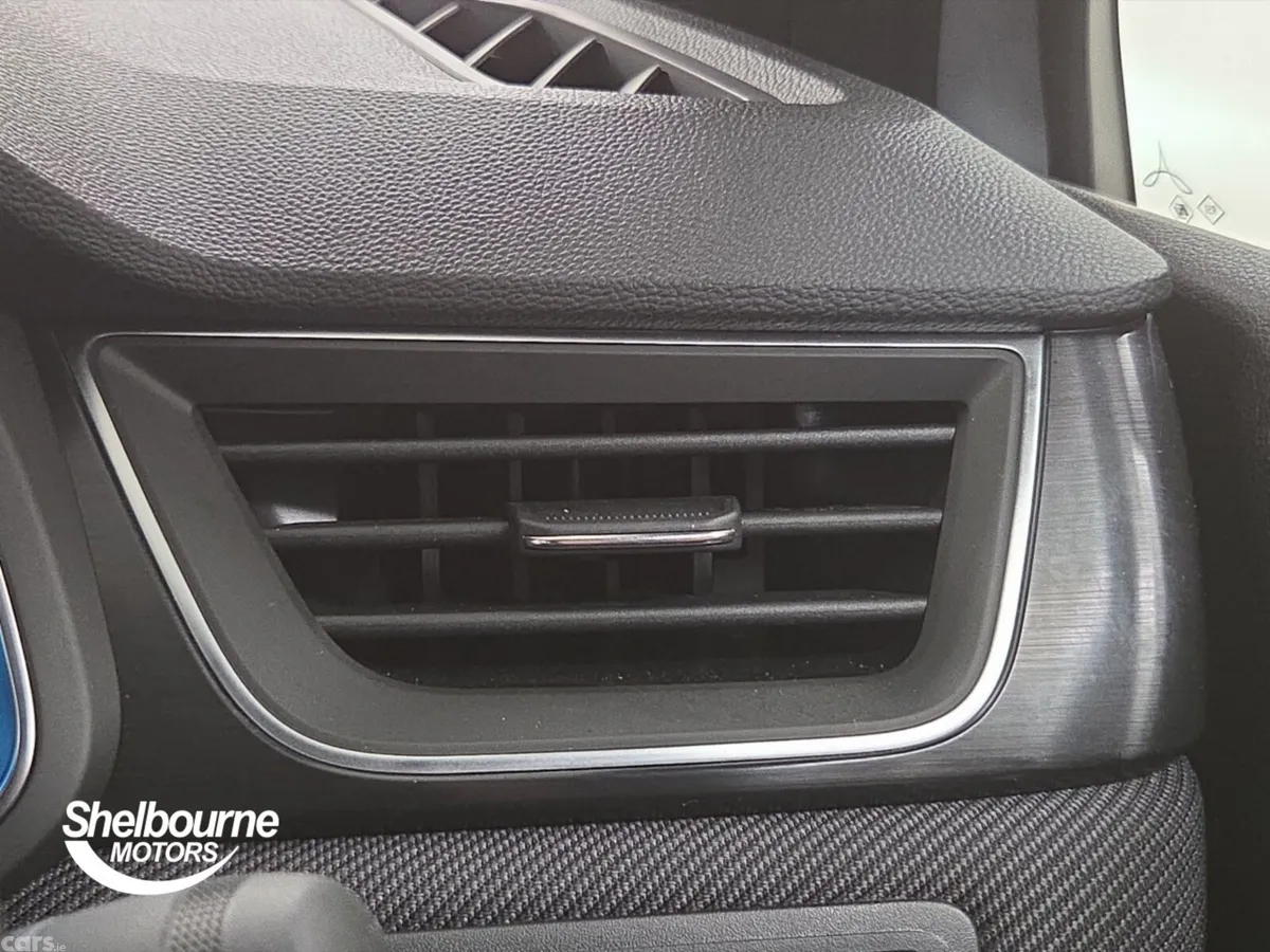 Renault Captur Hatchback, Petrol, 2026, Grey
