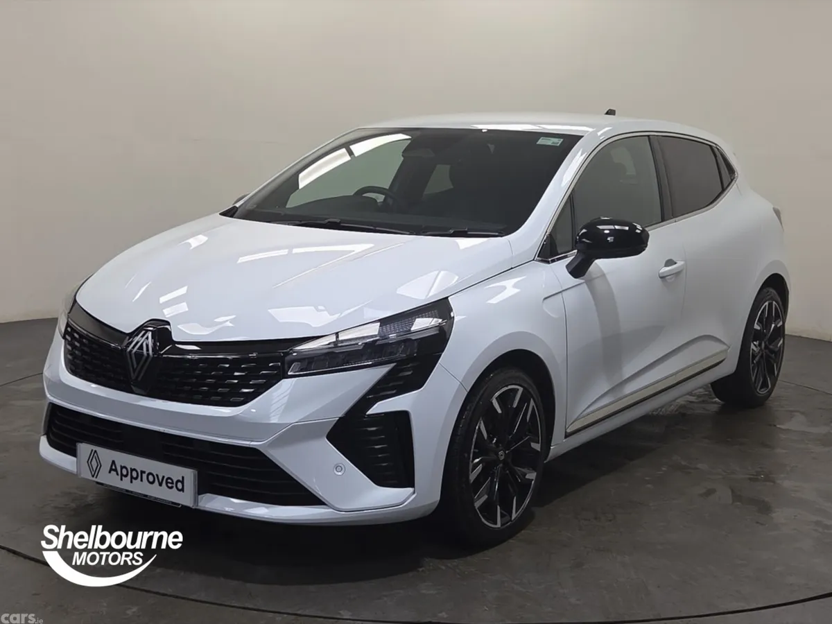 Renault Clio Hatchback, Petrol, 2025, White