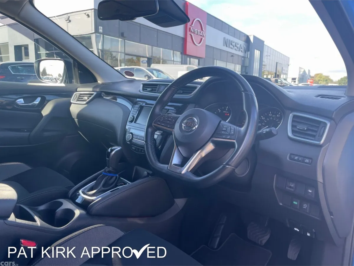 Nissan Qashqai Hatchback, Diesel, 2020, Blue