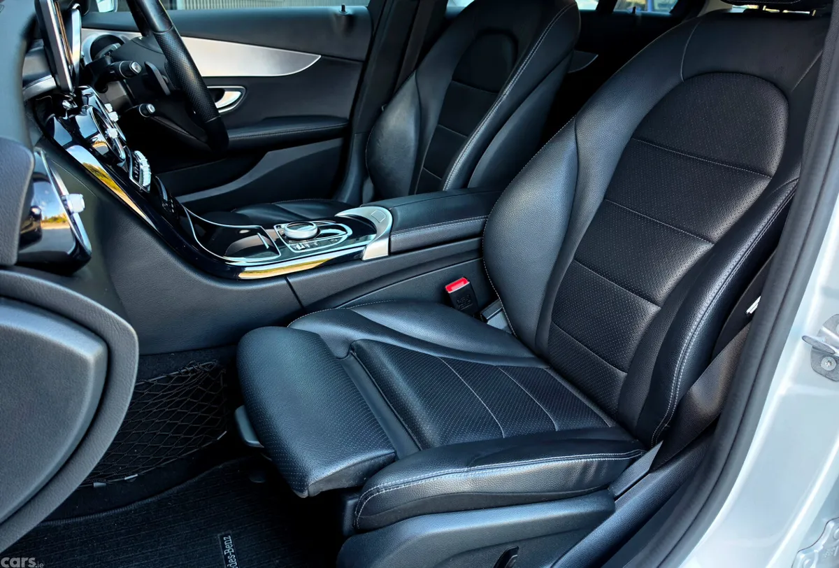 Mercedes-Benz C-Class Estate, Petrol Plug-in Hybrid, 2018, Silver