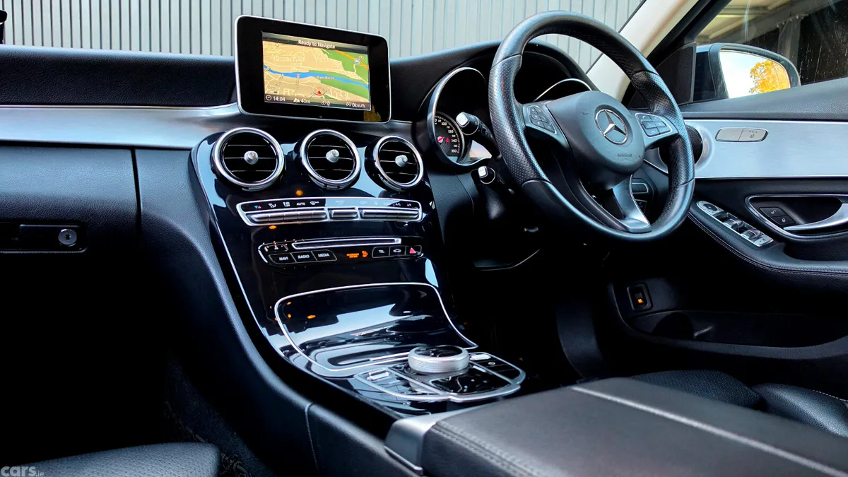 Mercedes-Benz C-Class Estate, Petrol Plug-in Hybrid, 2018, Silver