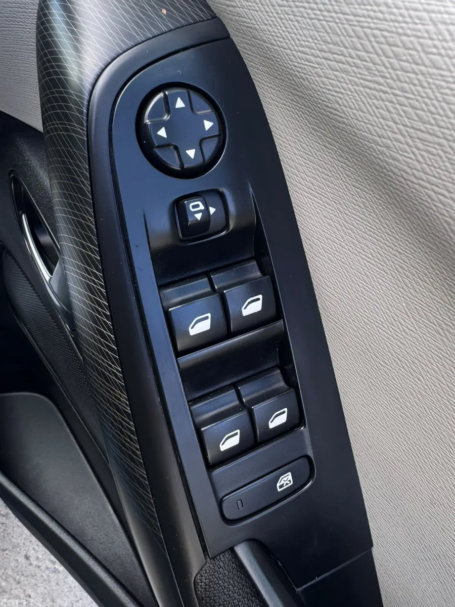 Citroen Grand C4 Picasso Hatchback, Diesel, 2020, Blue