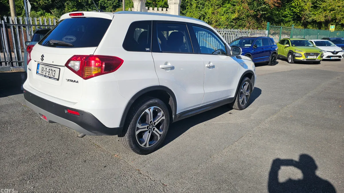Suzuki Vitara SUV, Petrol, 2018, White