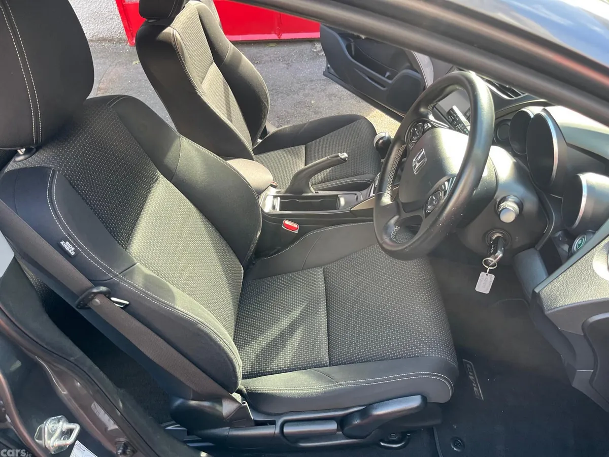 Honda Civic Hatchback, Diesel, 2016, Grey