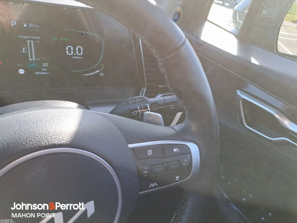Kia Sportage SUV, Petrol Plug-in Hybrid, 2023, Black