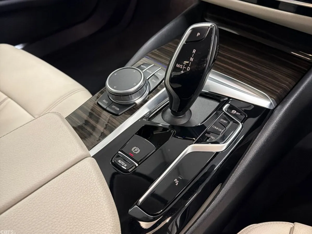 BMW 5-Series Saloon, Diesel, 2021, Blue