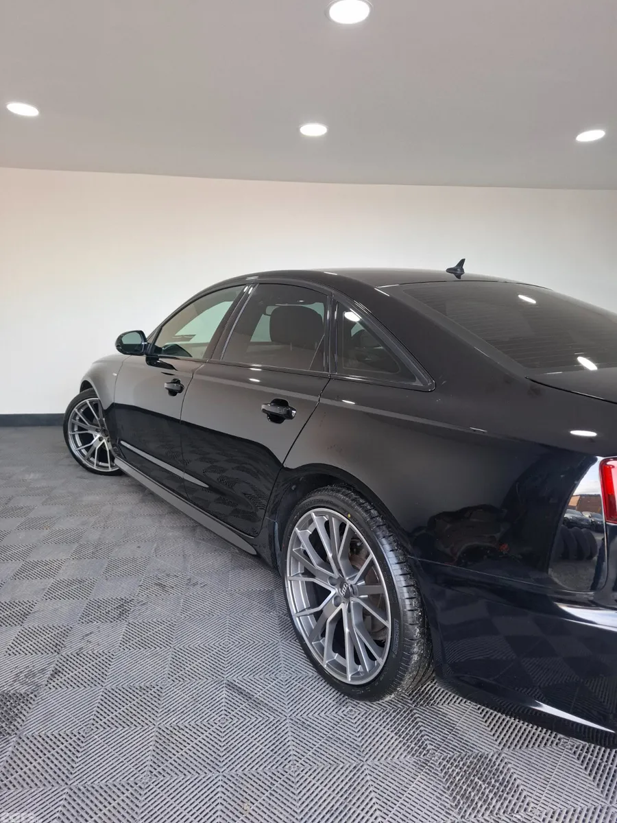Audi A6 Saloon, Diesel, 2017, Black