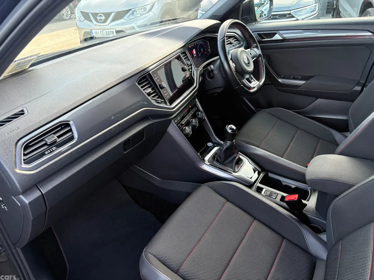Volkswagen T-Roc SUV, Petrol, 2021, Black