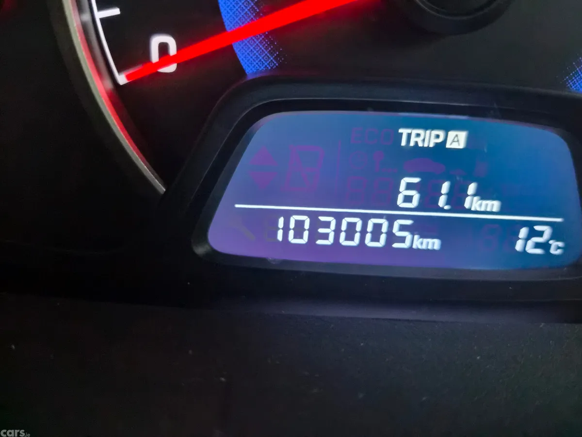 Hyundai i10 Hatchback, Petrol, 2015, Red