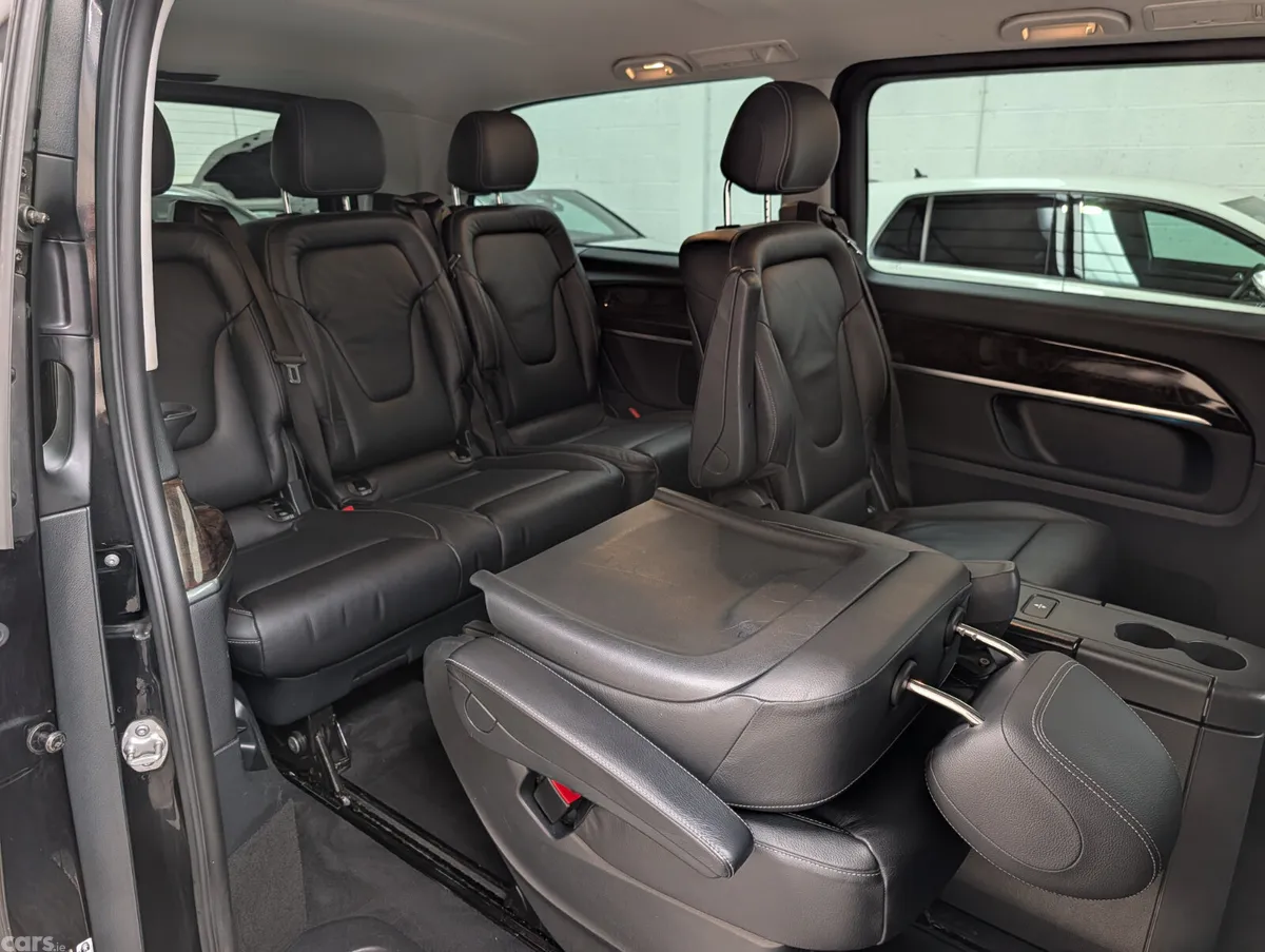 Mercedes-Benz V-Class MPV, Diesel, 2017, Black