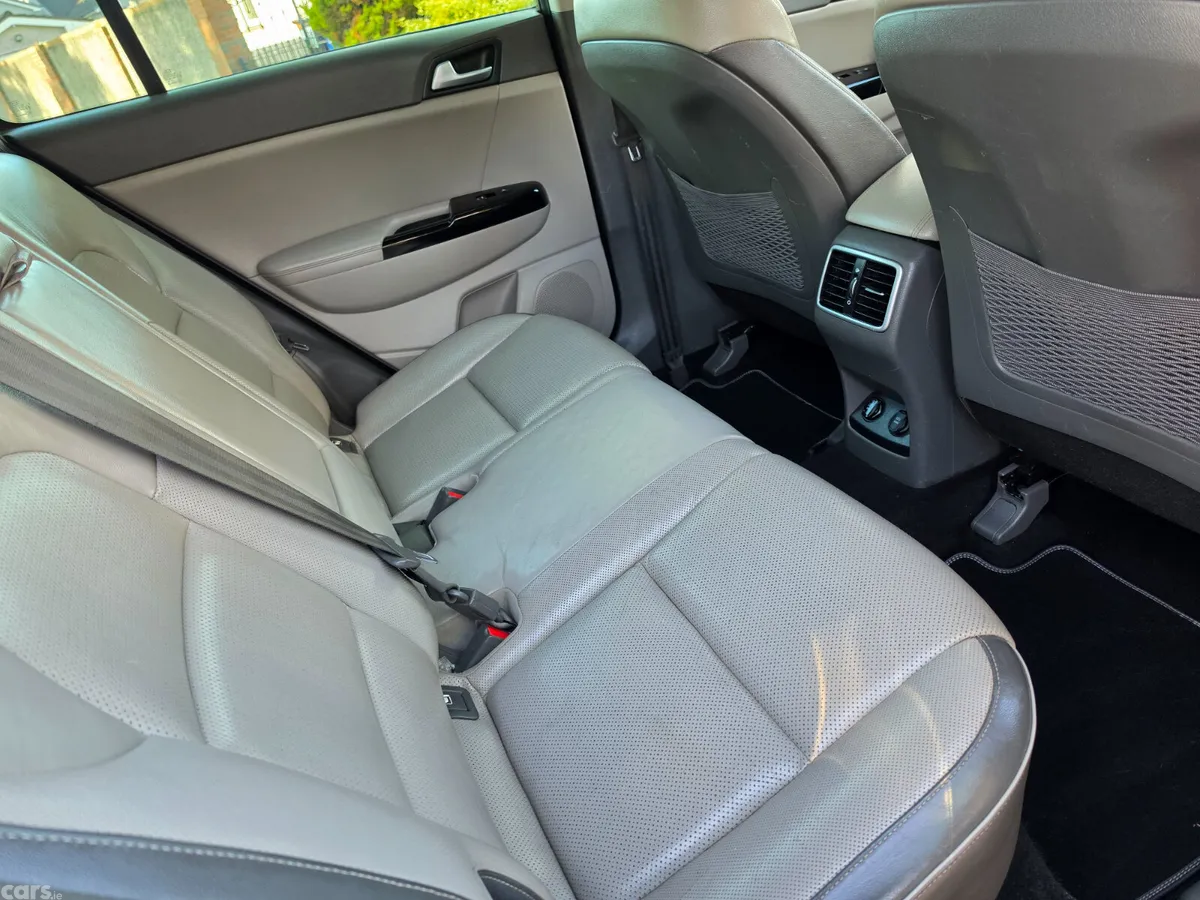 Kia Sportage SUV, Diesel, 2017, Green