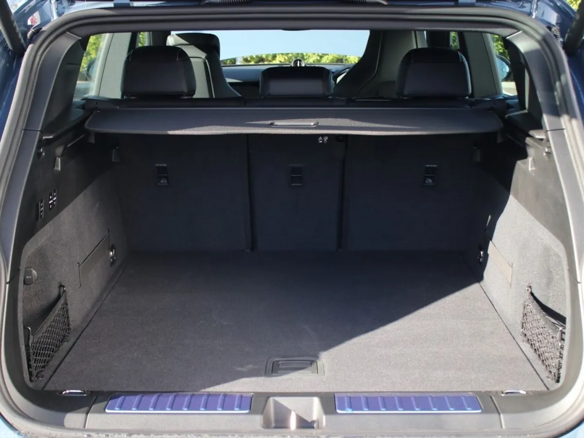 Porsche Cayenne SUV, Electric, 2026, Blue