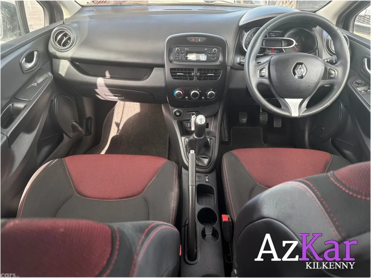 Renault Clio Hatchback, Petrol, 2017, Black