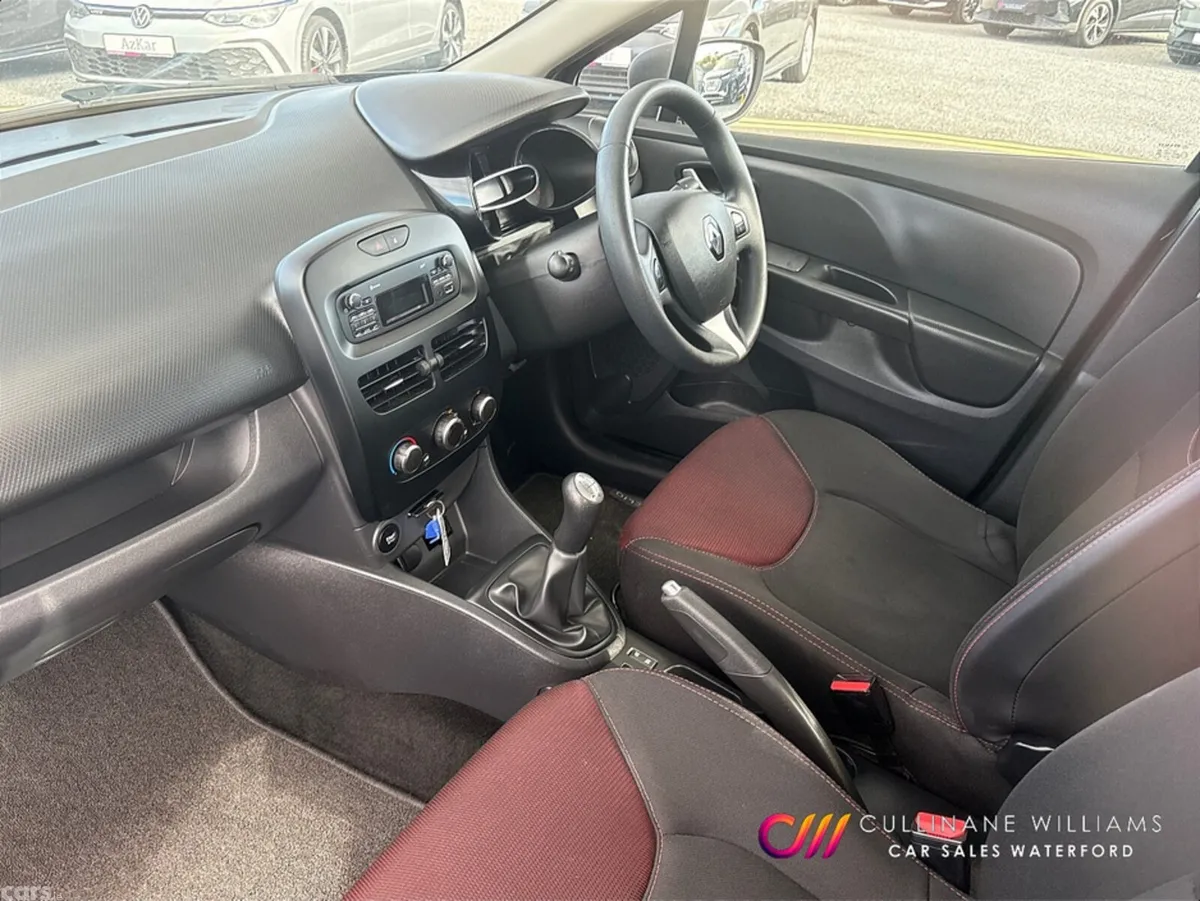 Renault Clio Hatchback, Petrol, 2017, Black