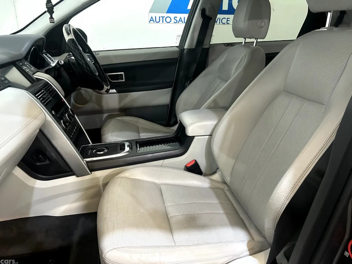 Land Rover Discovery Sport Estate, Diesel, 2018, Grey