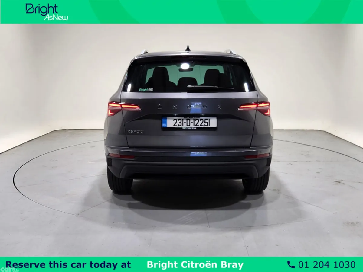 Skoda Karoq SUV, Petrol, 2023, Grey