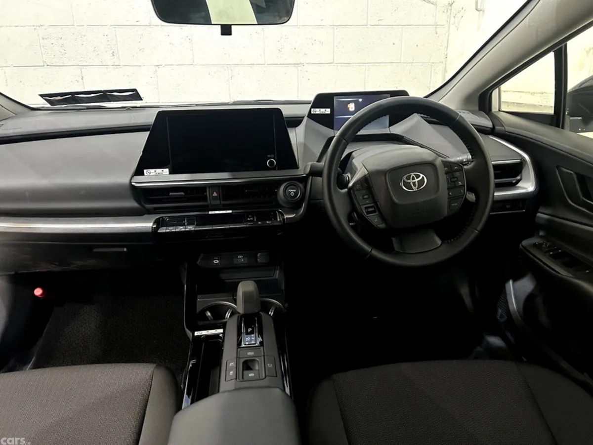 Toyota Prius Hatchback, Petrol Hybrid, 2025, White