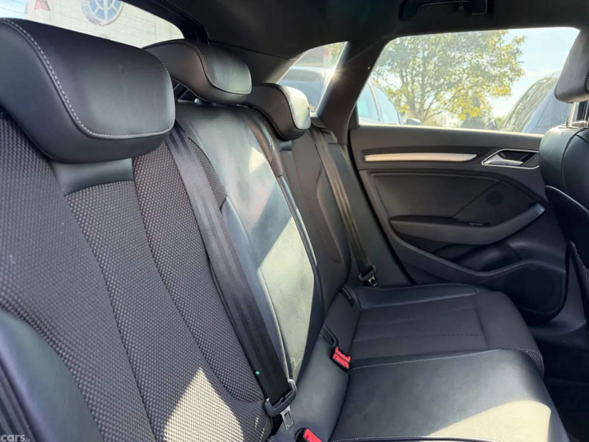 Audi A3 Hatchback, Diesel, 2018, Blue