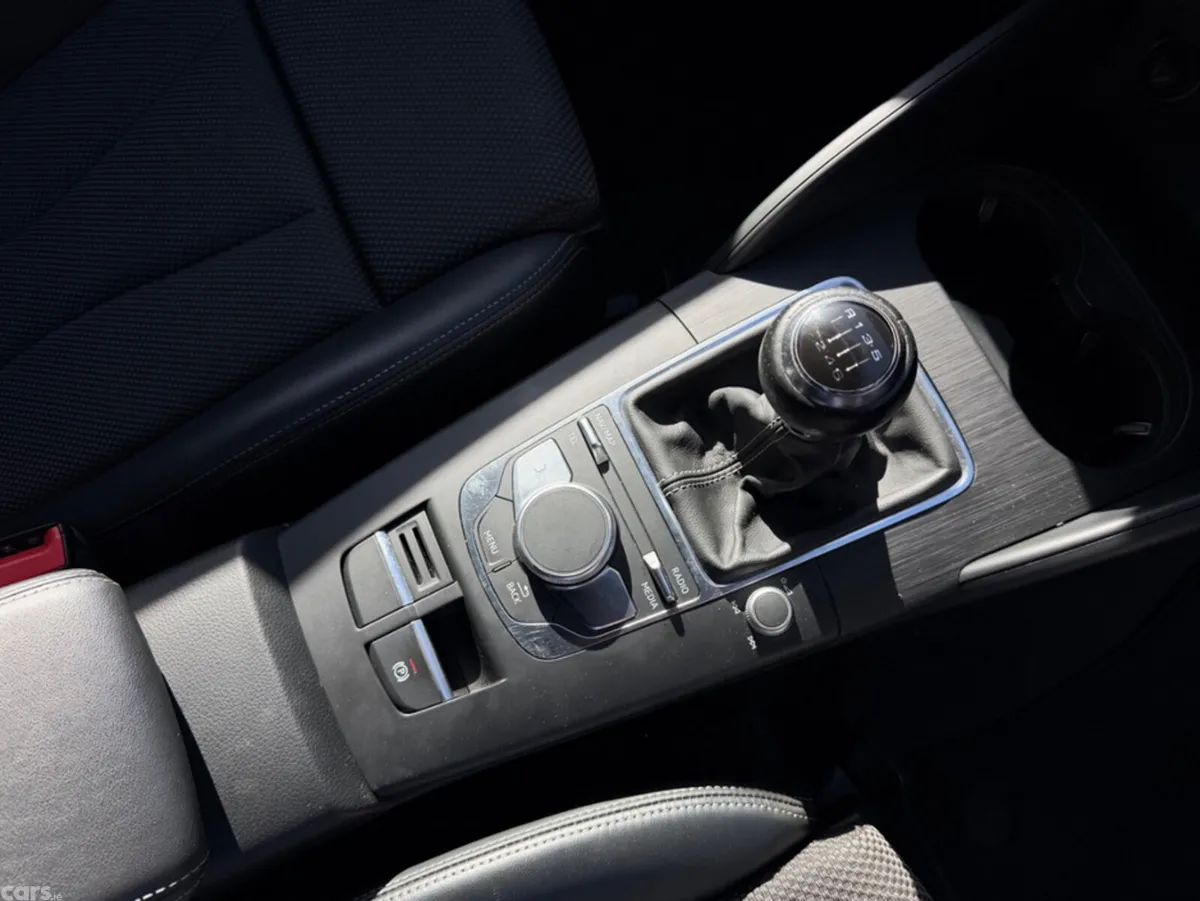 Audi A3 Hatchback, Diesel, 2018, Blue