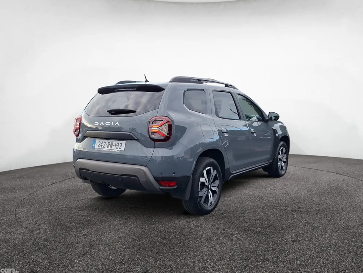 Dacia Duster MPV, Diesel, 2024, Grey